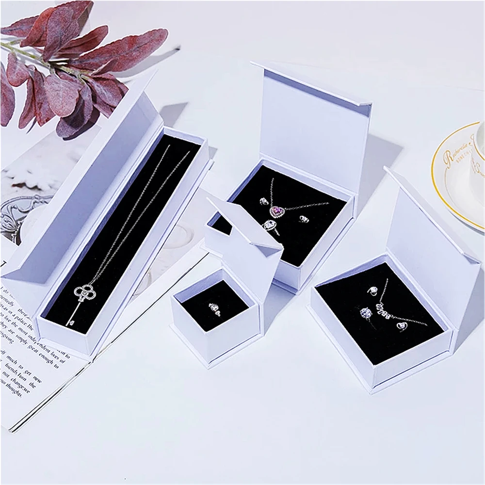 White Paper Container for Gifts Boxes, Jewelry Display,Fashion Packaging Holder, Christmas Ring, Brooch, Necklace Package, 24Pcs