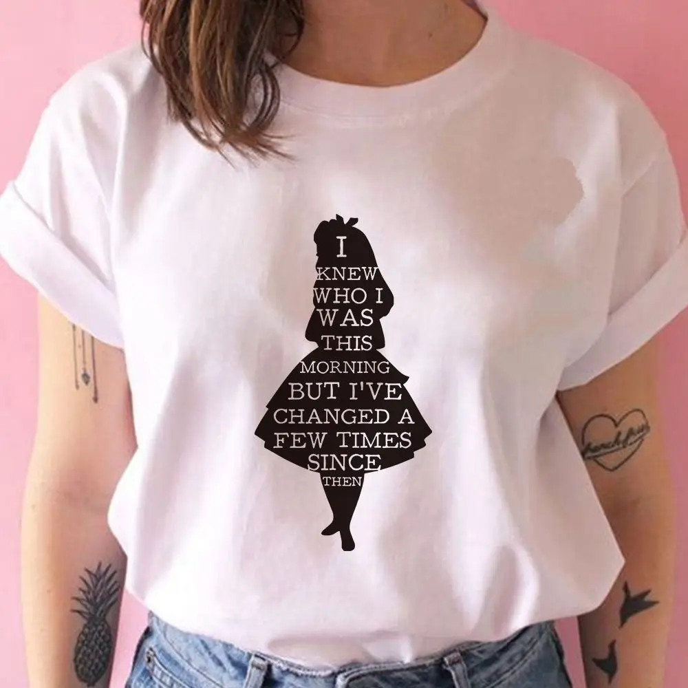 تي شيرت The New Alice in Wonderland بياقة دائرية فضفاض ومريح من القطن للترفيه بين الوالدين والطفل بأكمام قصيرة