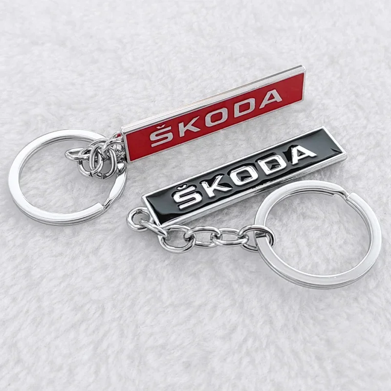 Metal Car Keychain Key Chains Holder Keyring for Skoda Superb Octavia Kodiaq Karoq Tour VRS Yeti Fabia Rapid Auto Accessories