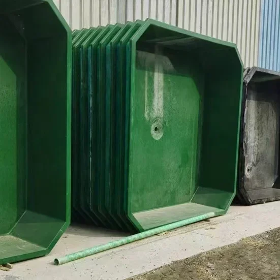 

Customized size Large Indoor Breeding Koi Fish Tank with Glass Window Smooth Fiberglass Reinforced Plastic (FRP)