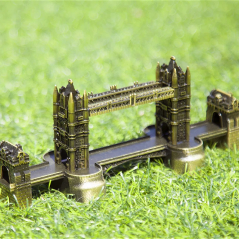 

Thames Bridge Model Prestige:London Bridge Ornaments European Vintage Metal Crafts Home Decoration Accessories