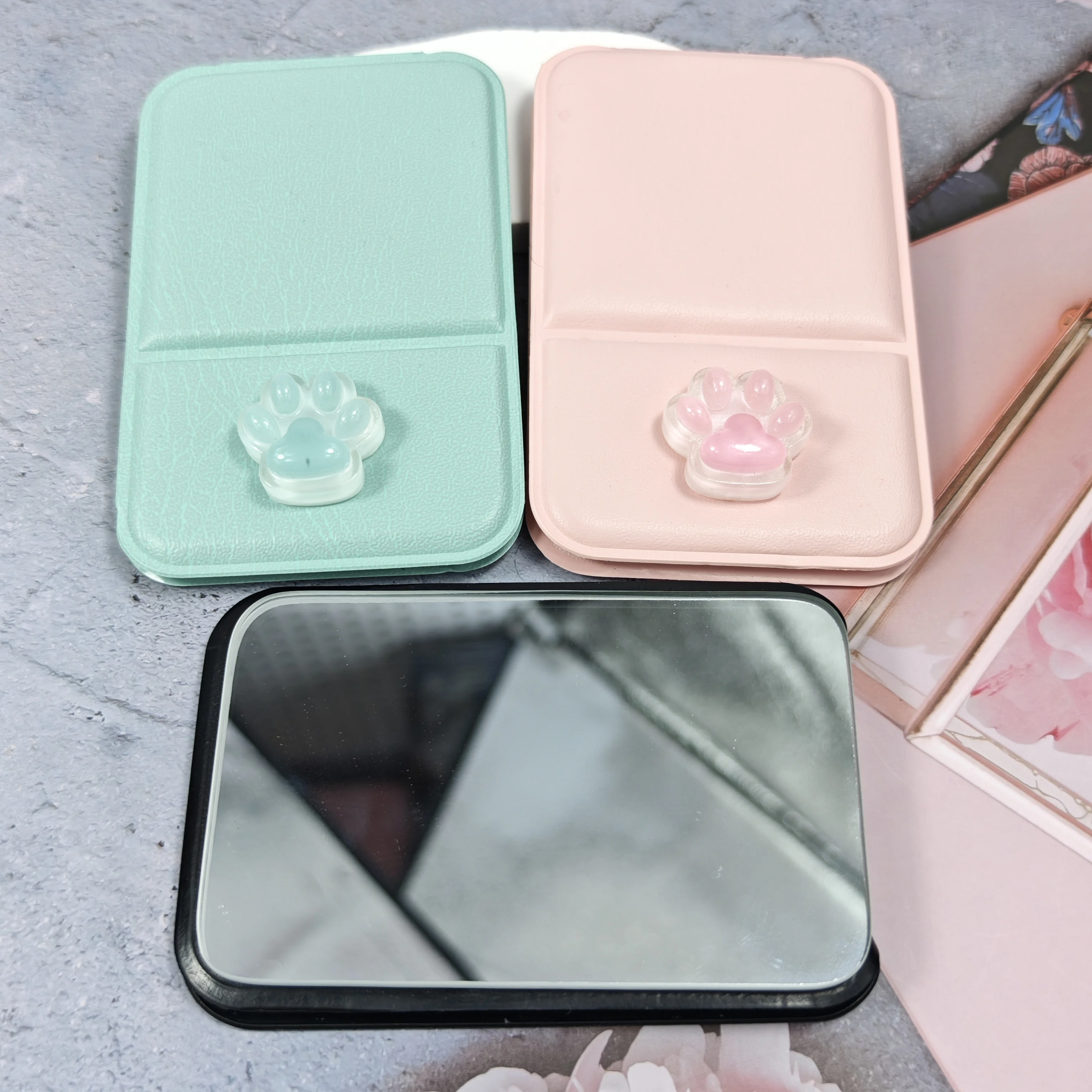 The New Minimalist Dog-Paw Makeup Mirror Is Portable, Foldable, And Can Be Held On A Desktop Or Stand Upright