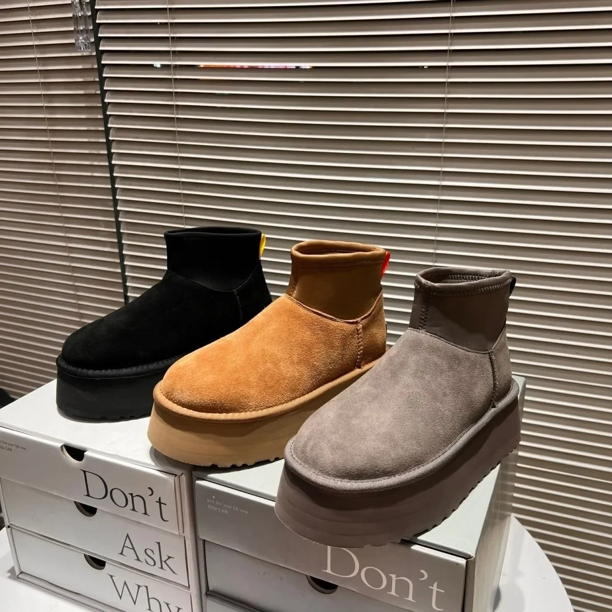 

Women's Winter Thick Bottom Snow Boots 2025 New Style Warm Cotton Shoes Short Elastic Slim Booties with Fleece Inner