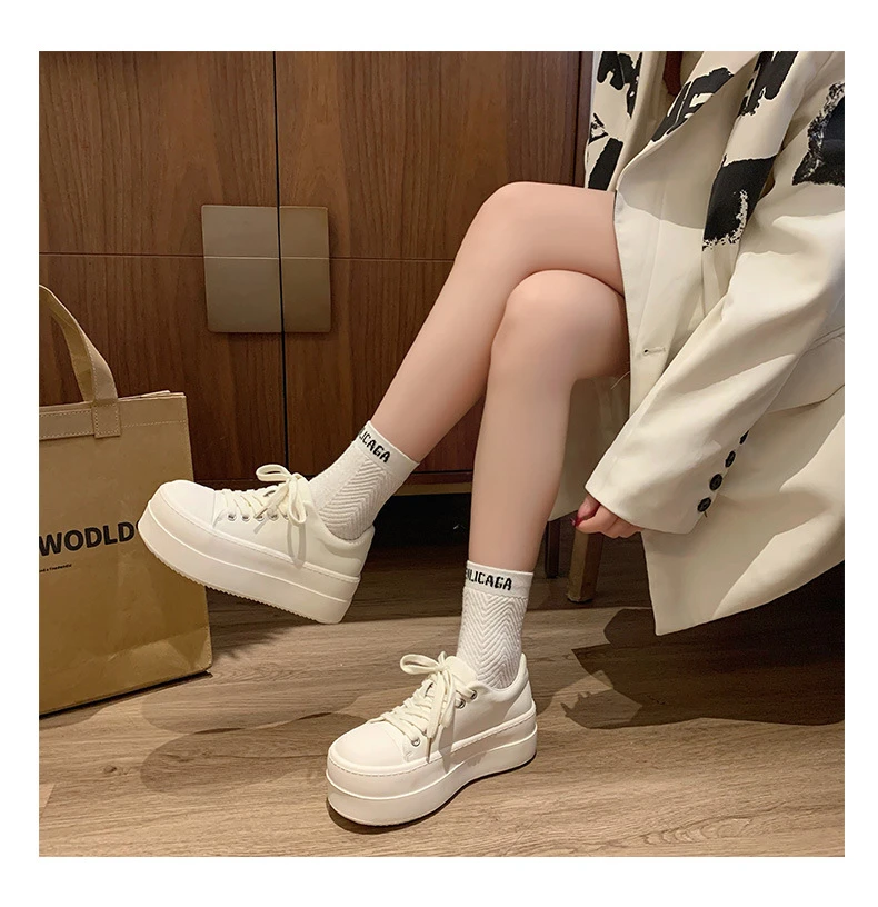Neue schwarze klobige Plateauschuhe für Damen, Schnür-Sneaker aus Kunstleder, höhenvergrößernde Turnschuhe für Teenager-Mädchen, Damenschuhe für alle Jahreszeiten – Detail 16