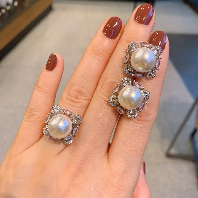 

Australian Shell Pearl Gemstone Set Pearl Ring Pendant New Wholesale