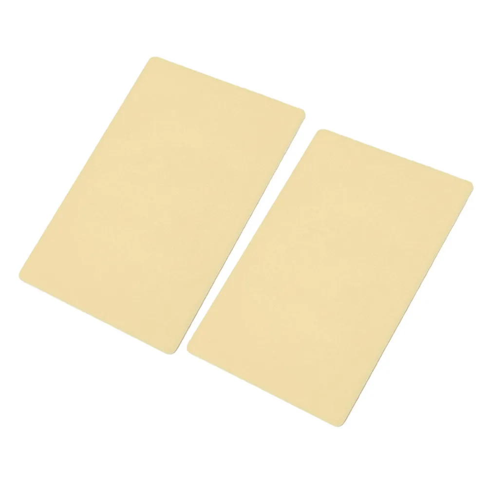 

2 шт. силиконовых тренировочных накладок для татуировок: реалистичные на ощупь, гибкие, для отработки дизайна и техники