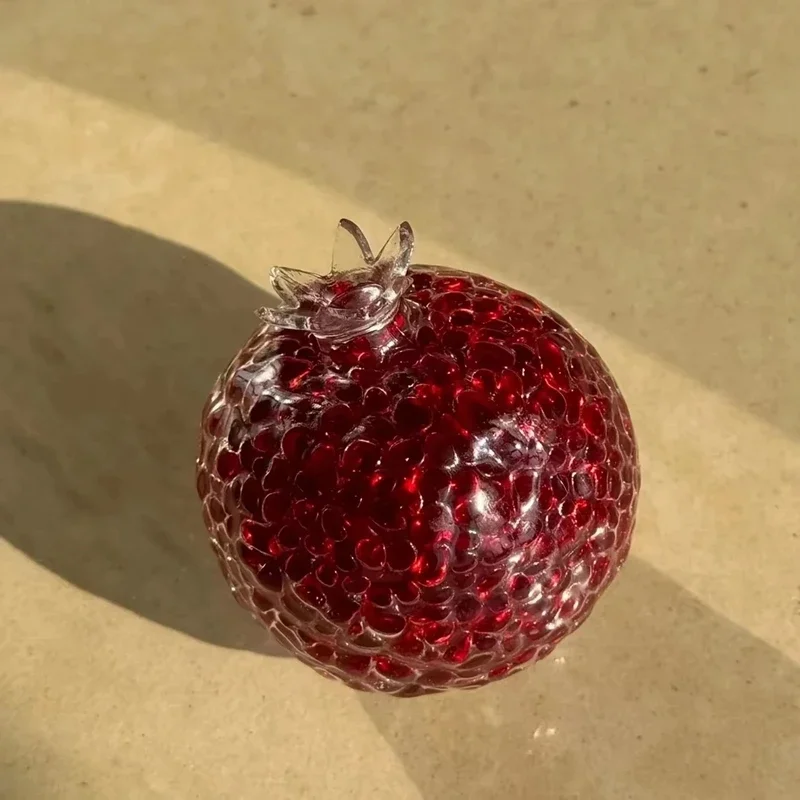 6A-Squishy Pomegranate-Shaped Stress Relief Balls Creative Funny Squeeze Toys Stress Relief Holiday Party Gifts for Adults