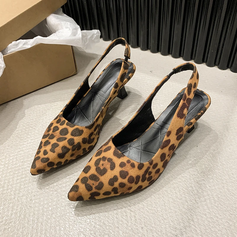 Women\'s Low Heel Slingback Sandals Summer Leopard Pointed End Woman Mules ZAZA  Fashion Animal Print Low-heel Beach Shoes