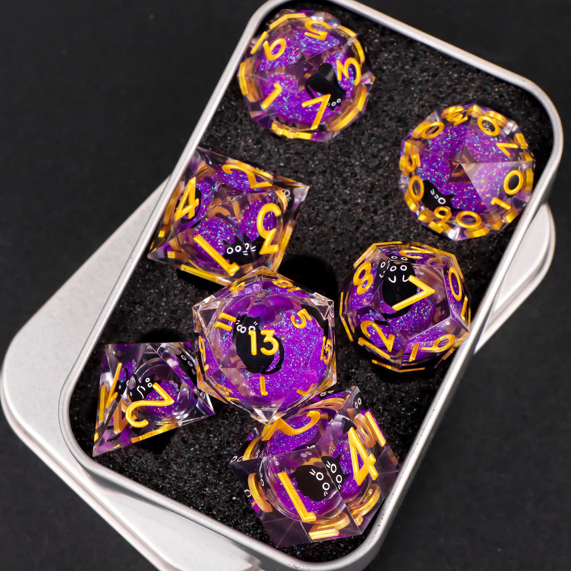 

Cat liquid core dnd dice set for games,purple dnd resin dice ,polyhedral sharp edge dice,dice dungeons and dragons,gift for him
