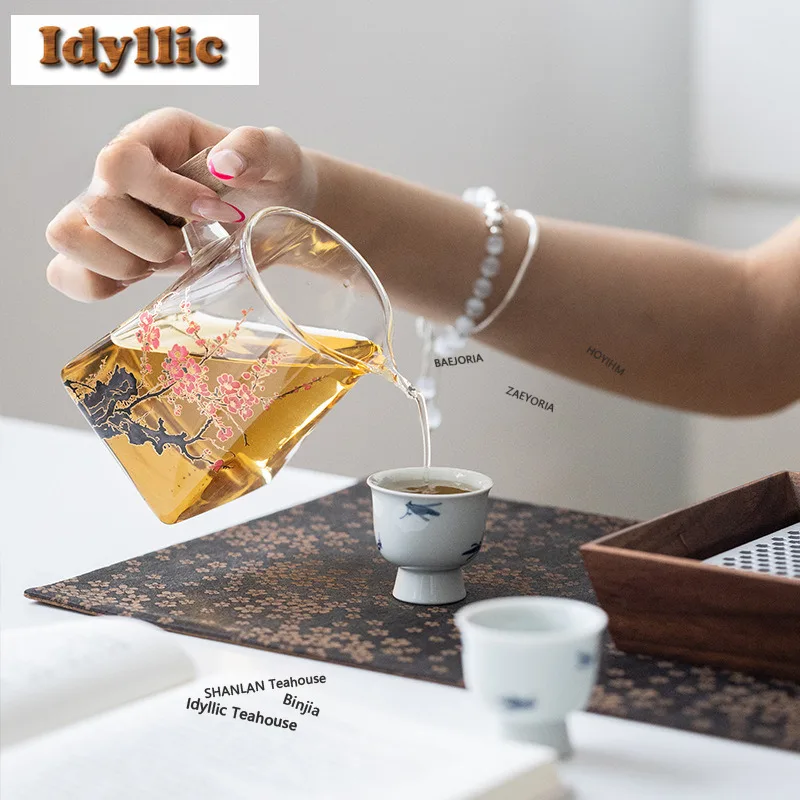 320ml Plum Blossom Glass Tea Pitcher Tea Divider Fair Cup Cha Hai Dispenser Justice Cup Kung Fu Tea Fair Mug Drinkware Supplies