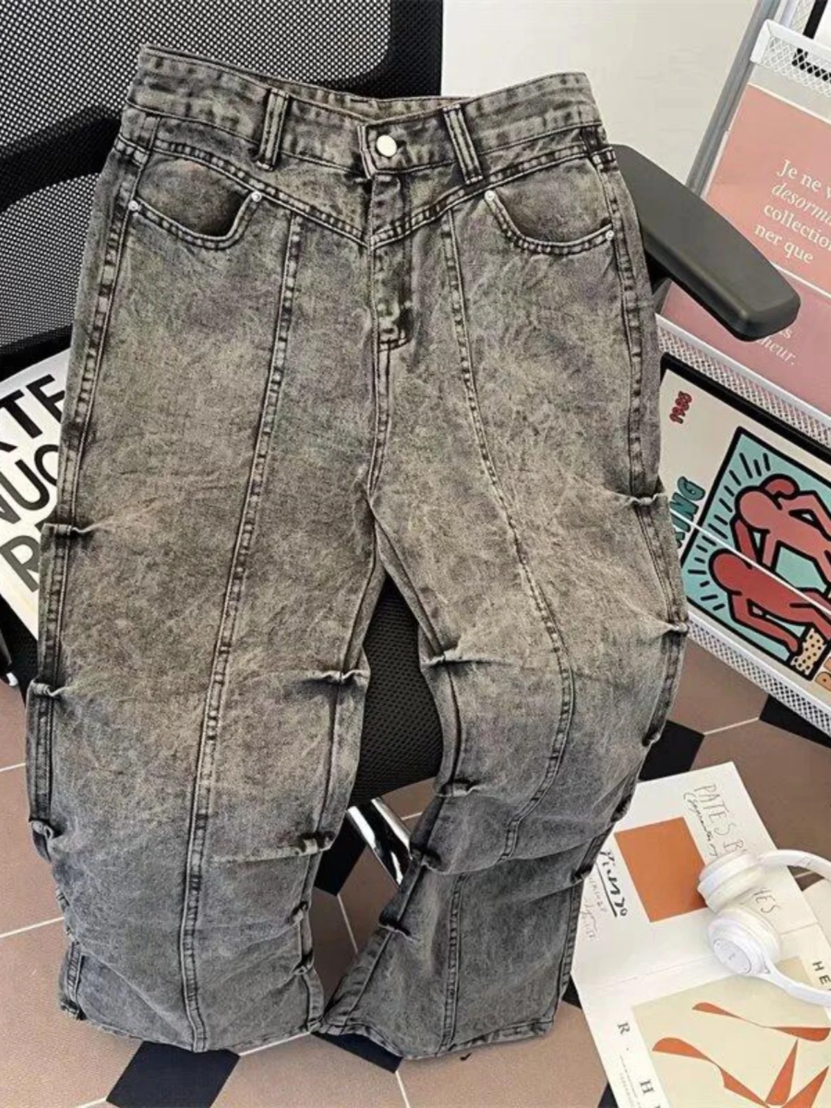 

Retro American High Street Faded Washed Pleated Micro Flared Jeans Men Wide Leg Straight Leg Long Pants Casual Wear
