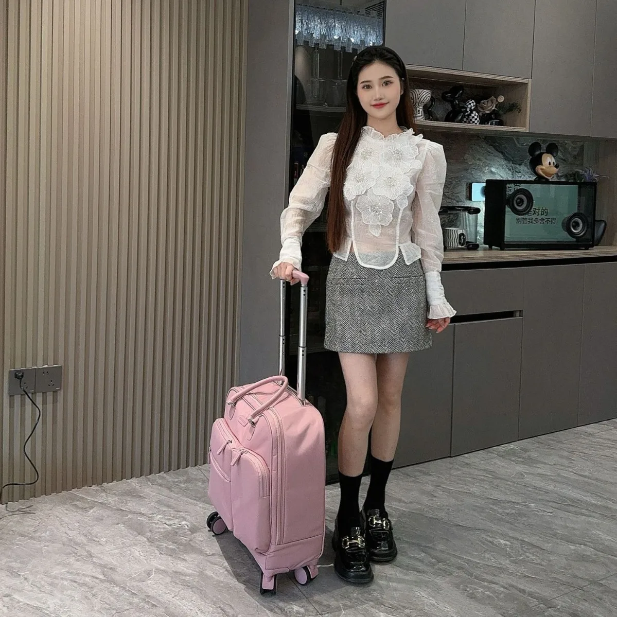 حقيبة يد بتصميم جديد مقاس 18 بوصة حقيبة سفر للنساء خفيفة الوزن ومتينة وصامتة وناعمة ومناسبة لأمتعة الصعود #4