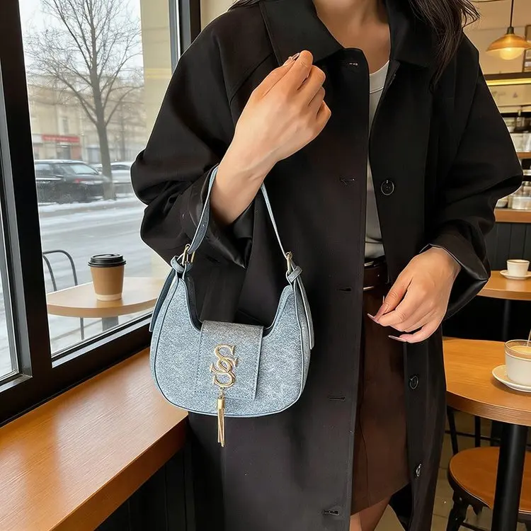 

2026 New Luxury Puff Bag, Adjustable Strap Multi-Way Shoulder Bag, Lightweight Top Handle Crossbody Purse, Minimalist Chic