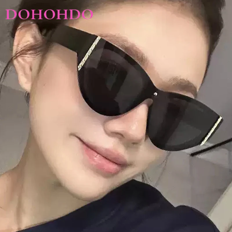 

Classic Fashion Cat Eye Sunglasses Women Men Luxury Original Designer Outdoor Street Photography Summer Traveling Shades UV400