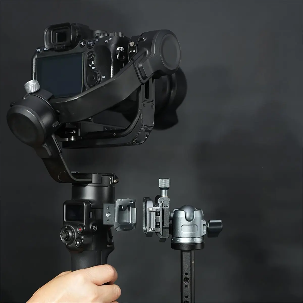 NATO Rail to / Quick-Release Adapter, Camera Cage Dedicated Safety Locking Camera Conversion Base