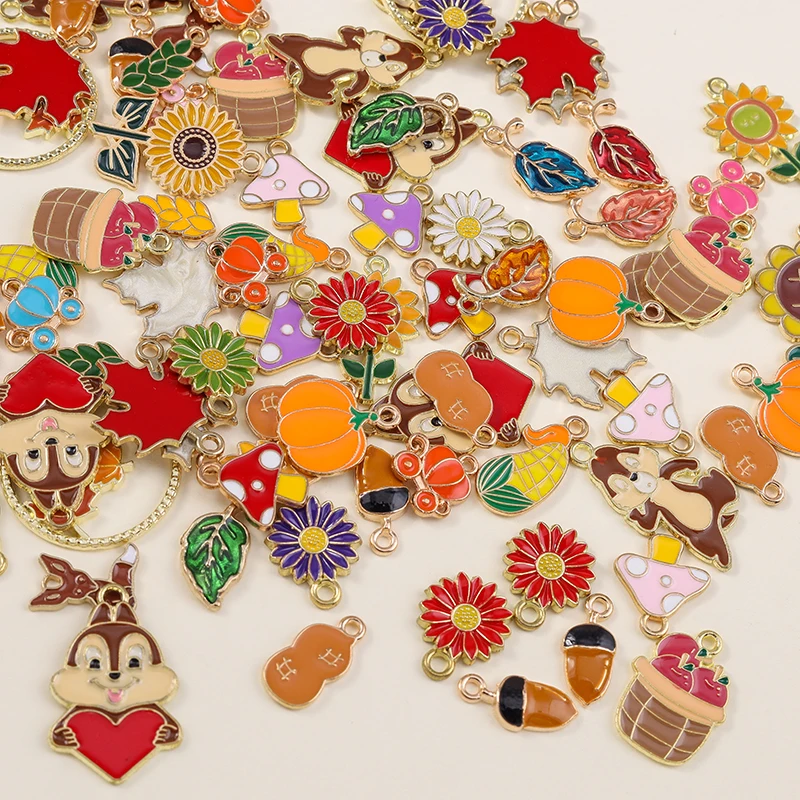 Leslie 10 Stück niedliche Herbst-Anhänger zum Erntedankfest, Ahornblatt, Pilz, Apfel, Kürbis, Anhänger für Armbänder, Halsketten, Schmuckherstellung – Detail 5