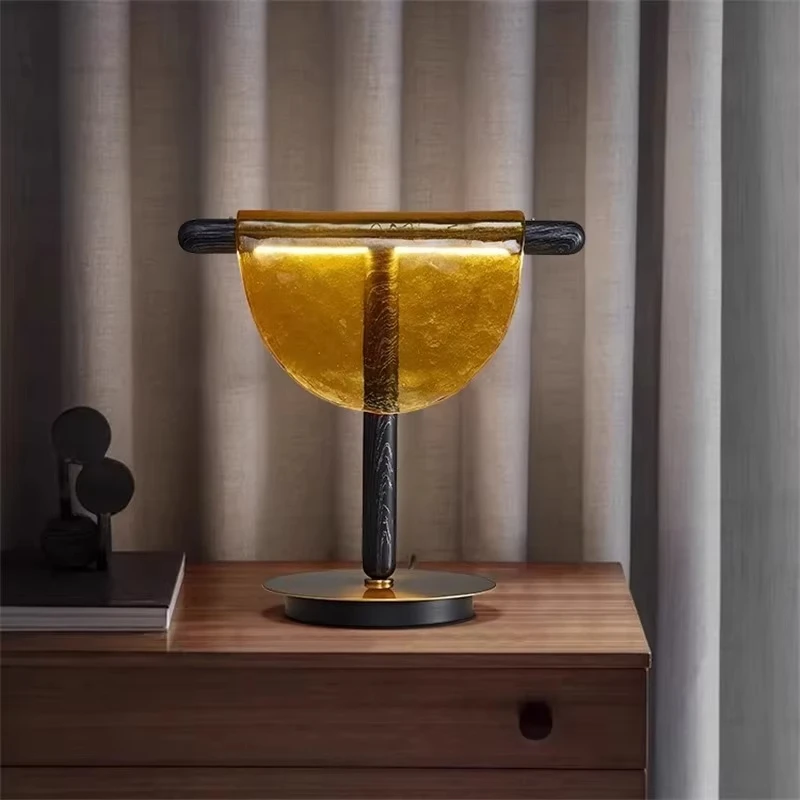 Light luxury art glass desk lamp wood grain bracket metal base bedroom bedside lamp retro semi-circular LED desk lamp GS558SQ