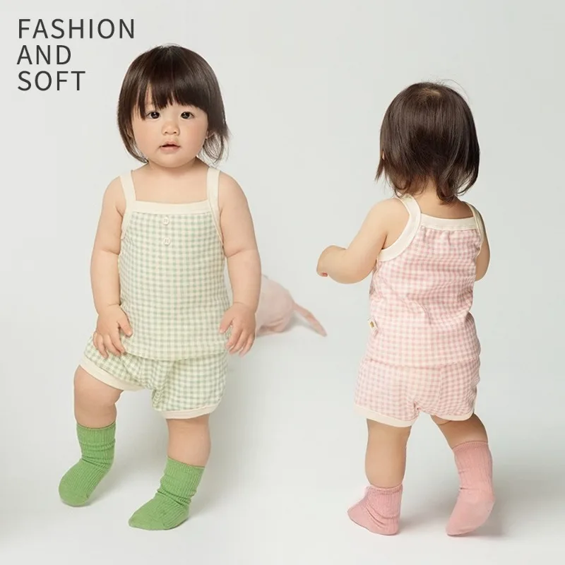 

Soft Comfortable Breathable Baby Set 2025 Summer New Thin Camisole Casual Shorts Infant Class A Solid Color Plaid Loungewear