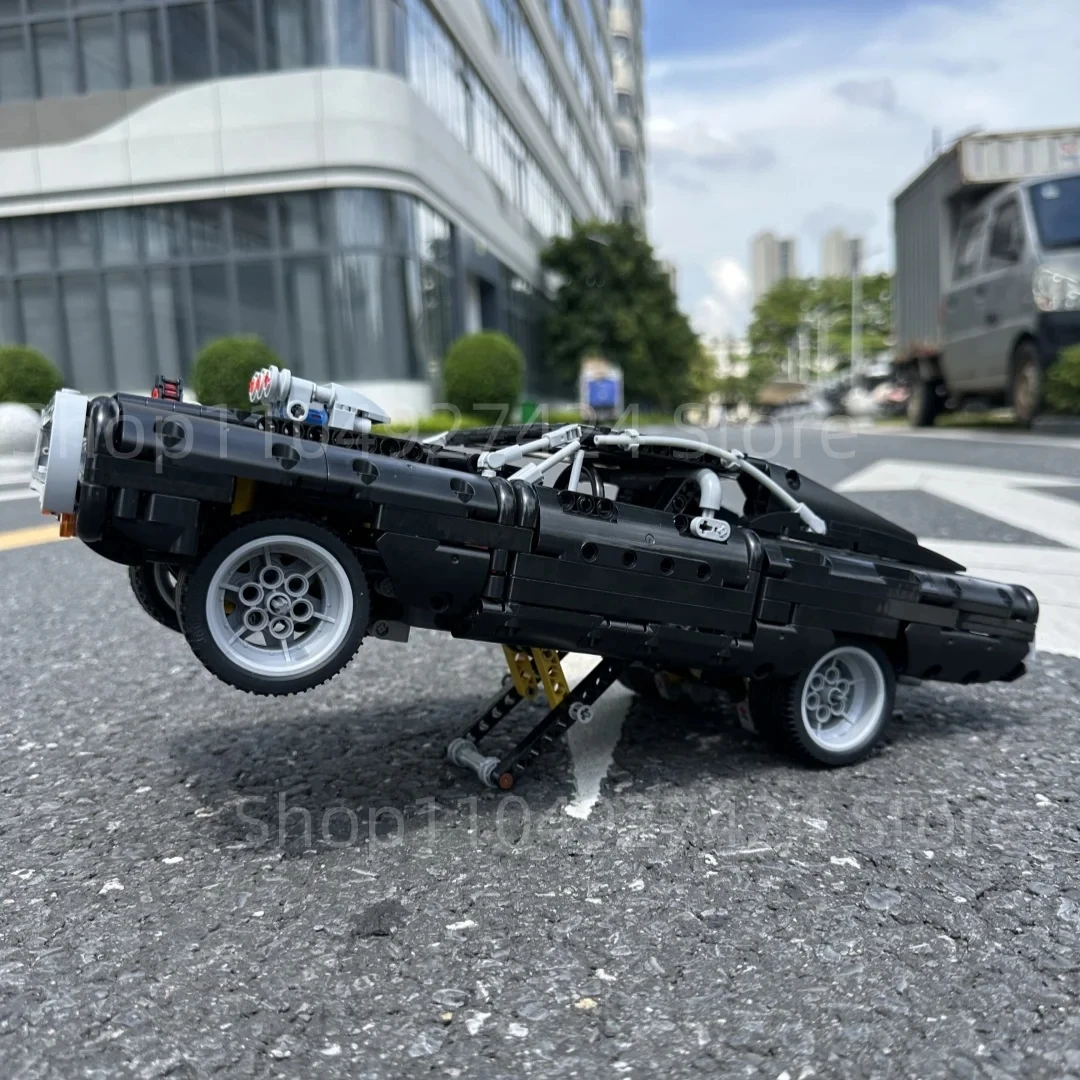 

Racing Car Home Decoration Building Blocks 1077Pcs Bricks Technics Vehicles Assembly MOC Model Toys For Kids Adults Gifts