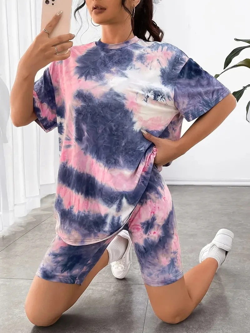 Roupa de impressão personalizada Tie Dye para mulheres, gola redonda, manga curta, estiramento, poliéster, casual, relaxado, plus size, 2 pcs
