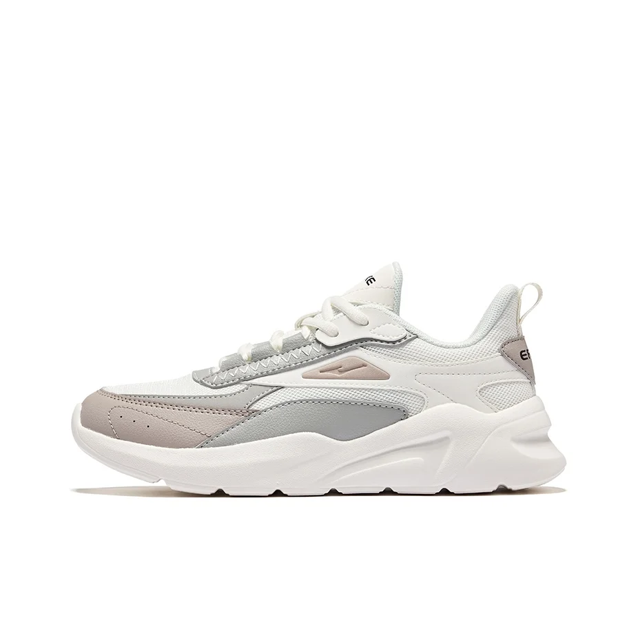 Erke Sound In Unison Abrasion Resistant Slip Resistant Low top Casual Shoes Women's Microcrystal White Light Gray