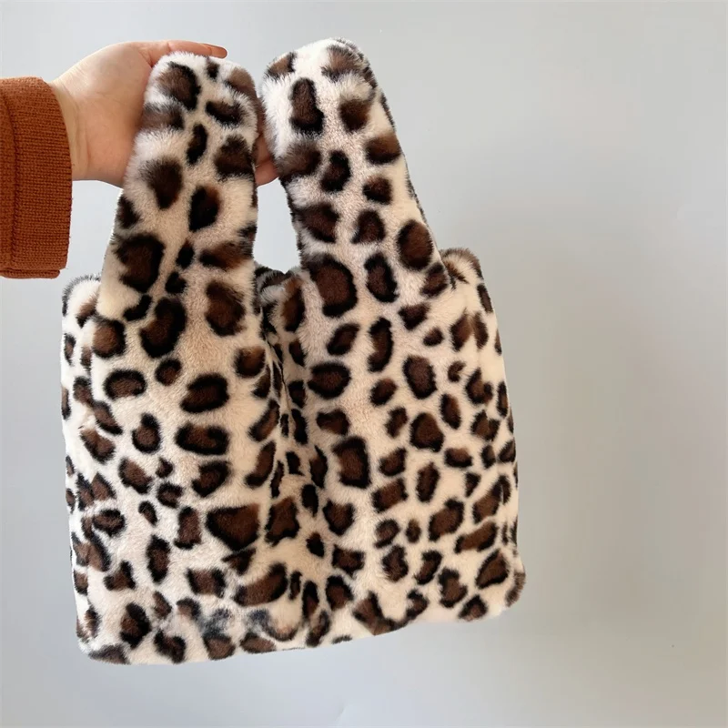 

Retro Fashion Leopard Print Plush Handbag Women's Autumn Winter New Style Fake Fur Rabbit Fur Fluffy Handheld Bag Trendy