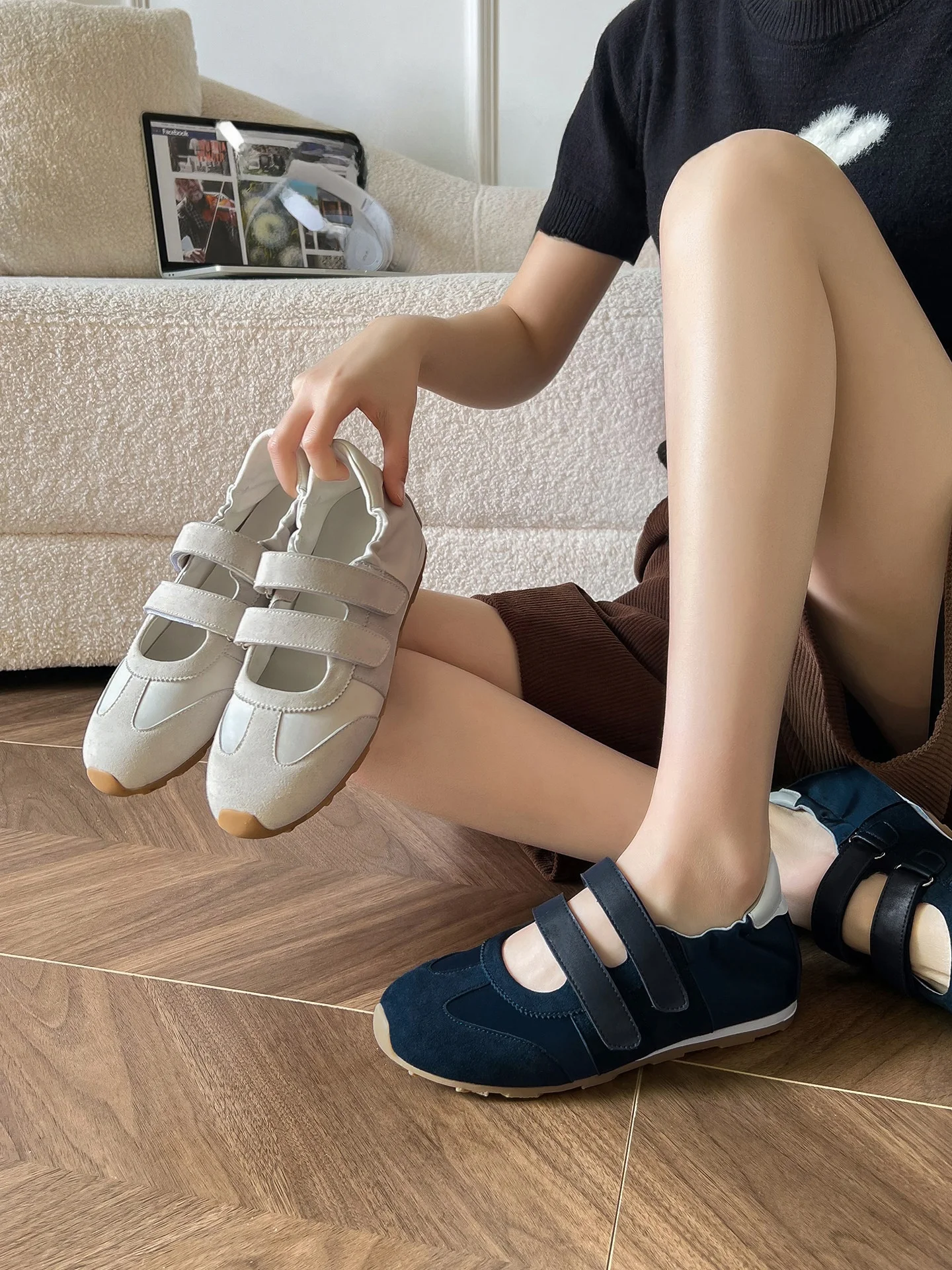 Comfortable Leather Mary Jane Ballet Flats Women's Spring Autumn New round Head Magic Stick Slip-On Shoes Fashionable Casual ...