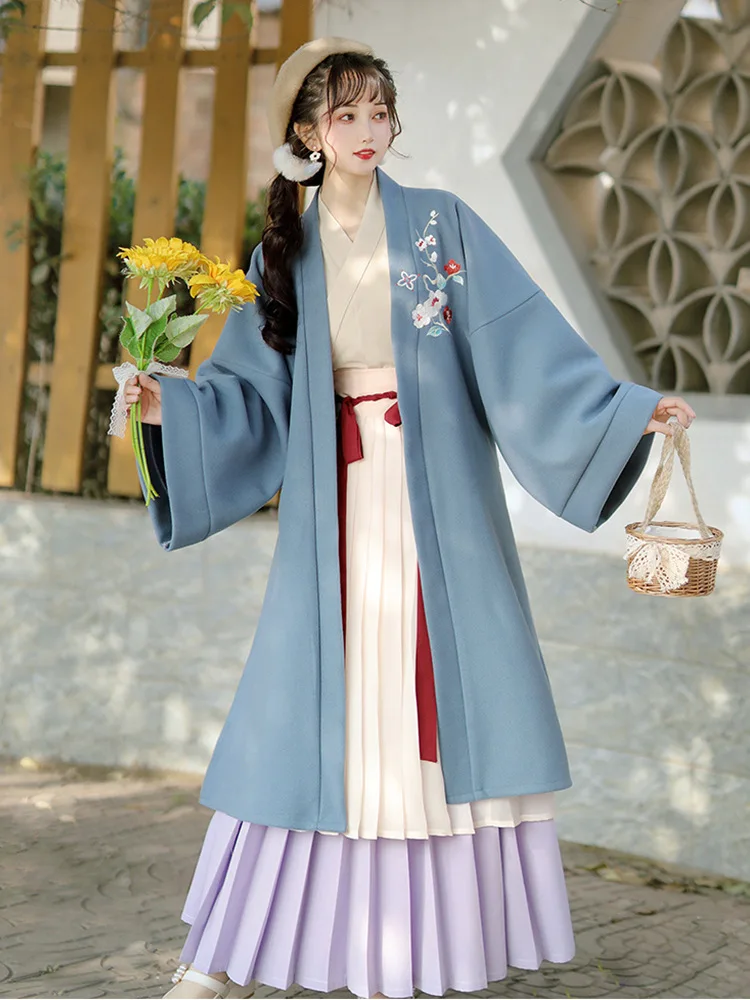 

Hanfu women Chinese style Song Dynasty cross-collar pleated skirt winter warm thickened jacket improved ancient costume