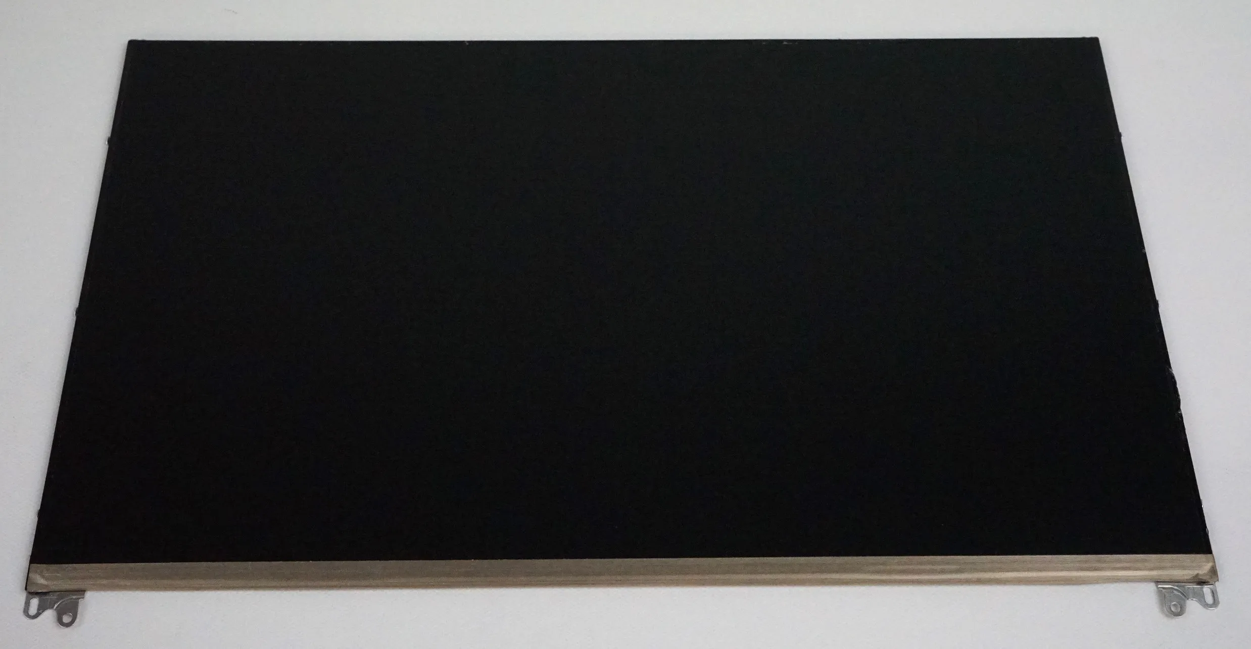 

Dell 60X2T 133 Inches Full HD Notebook LCD Screen - WLED Backlight - 169 - Anti-Glare - Used-Like New