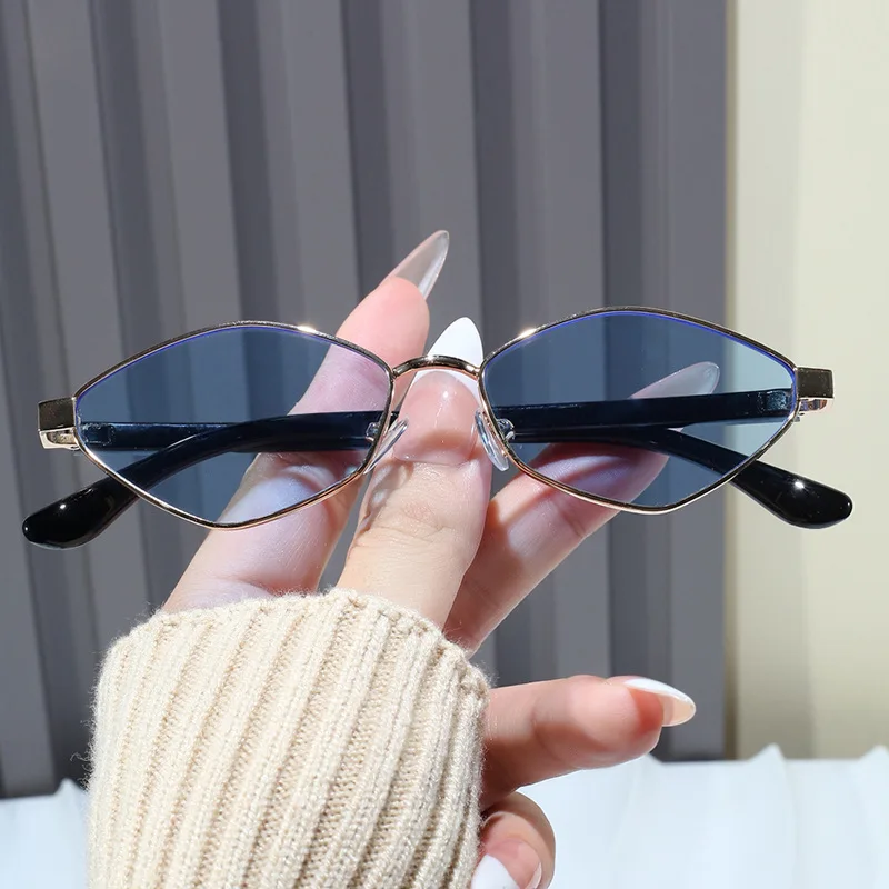 8068 Small Frame Diamond Shape Irregular Sunglasses New Polygon Cat Eye  gafas en tendencia  Shades free shippiing items for