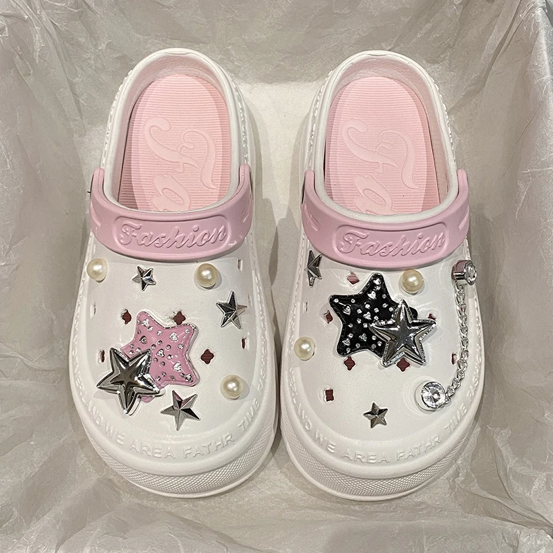 Chaussures de jardin à semelles Super épaisses pour femmes, vêtements d'extérieur d'été, à la mode, fête, quatre saisons, dessin animé mignon Eva, sortie de plage, nouvelle collection printemps 2025