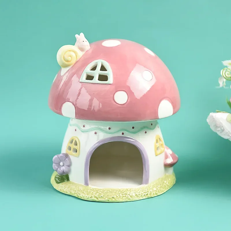 Hamster House Ceramic Castle Creative Home Decoration Cute Cartoon Mushroom Nests Pet Nest Hedgehog Ceramics Ornaments Rat cage