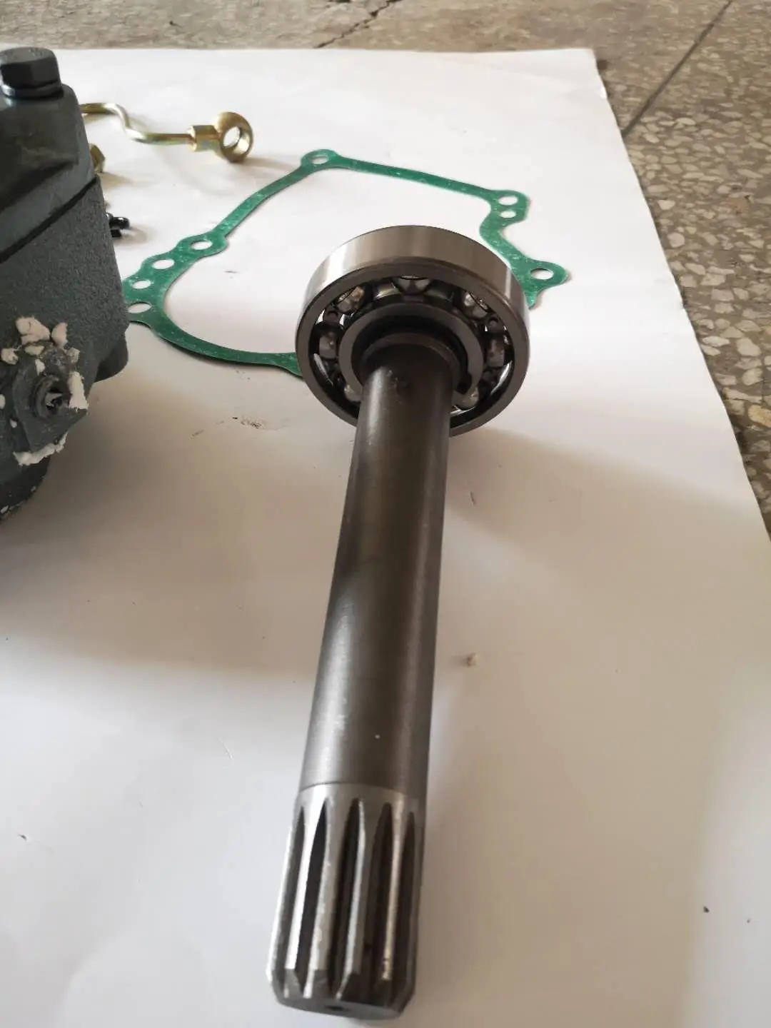 AZ9700290010 WG9700290300 Sinotruk Howo Parts Truck PTO Transmission Power Take-off Assembly - Image 2