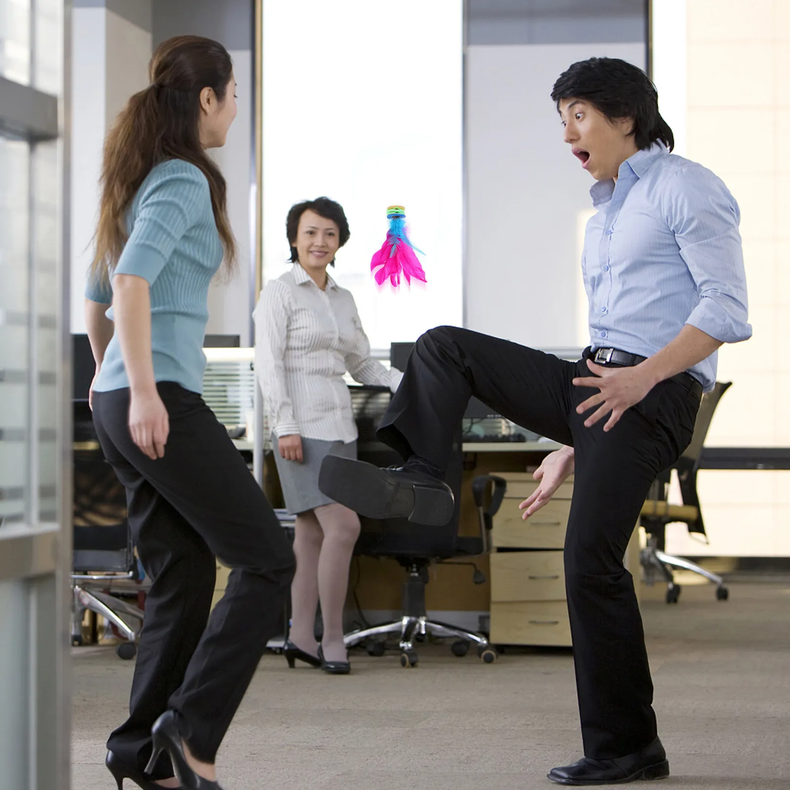 

2Pcs Colorful Jianzi Kick Shuttlecock Traditional Chinese Sport Game for All Ages Improves Flexibility Coordination