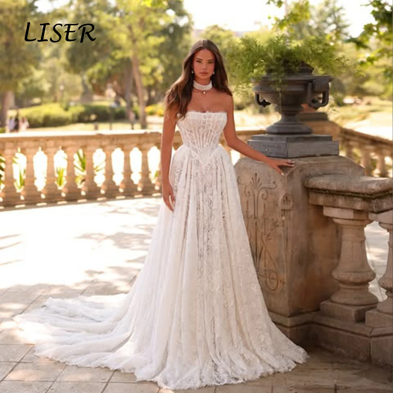 Liser Customized Ivory Strapless Lace A Line Wedding Dress Voluminous Flowy Skirt Long Train Classic Church Robe De Mariée