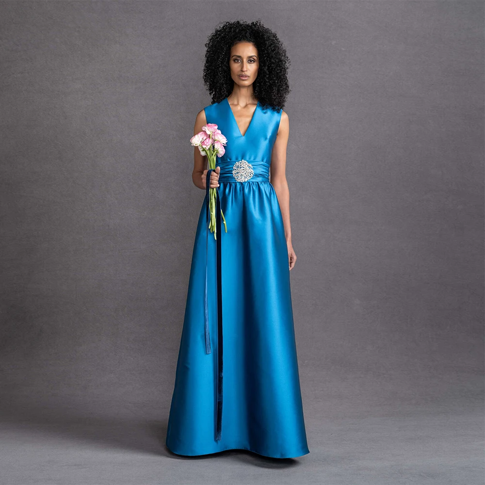 

Simple Prom Dresses for Women 2025 A Line V Neck Sleeveless Satin Bridesmaid Gowns Long Beading Pleated Wedding Guest Dress