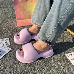 Pantoufles à semelle épaisse pour femmes, chaussures d'été à semelle épaisse, couleur unie, sandales à la mode pour dames et filles