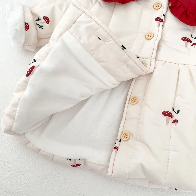 New winter baby clothing, 0-3 year old female baby, warm jacket with velvet mushroom printed cotton jacket