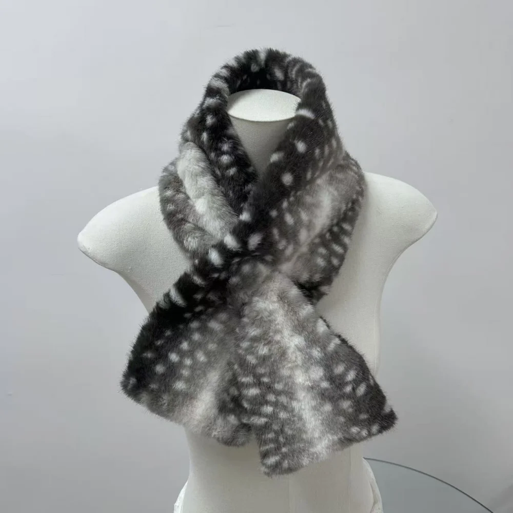

Subculture Winter Deer Pattern Cross Neck Scarf Warm Cute Female Forest Series Deer Fur Plush Shawl Christmas Y2K Decoration