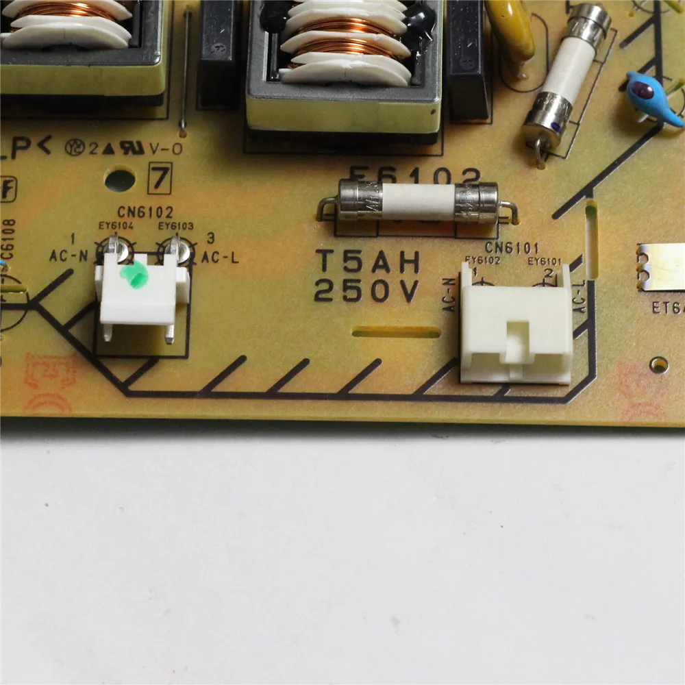 APS-352 1-888-525-11 لوحة دعم الطاقة للتلفزيون أجزاء التلفزيون المهنية APS 352 1-888-525-11 بطاقة امدادات الطاقة الأصلية