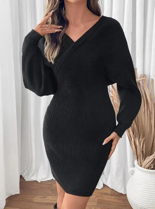 

2025 Autumn Casual Simple V-Neck Bodycon Dress Long Sleeved Elegant V-Neck High Waisted Dress Commuting Women Knitted Dress
