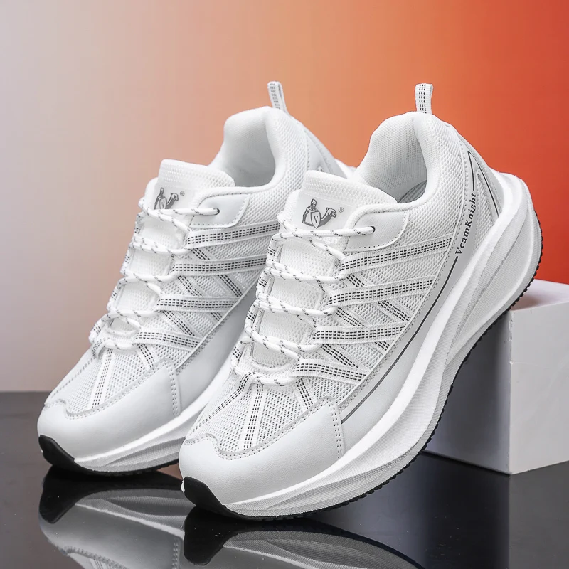 

Couple Outdoor Running Fitness Shoes Men's Summer New Mesh Breathable Sports Shoes Casual Fashionable Lightweight Footwear 36-46