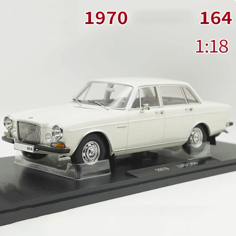 avoir-defaut-triple9-moule-sous-pression-1-18-echelle-164-1970-berline-alliage-simulation-modele-de-voiture-collection-souvenir-decoration-cadeau-affichage