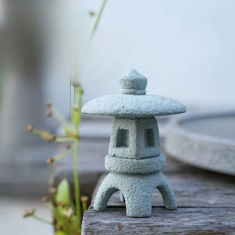 Japanese Stone Lantern Fish Tank Moss Tank False Landscape Landscape Bonsai Creative Micro Landscape Decoration