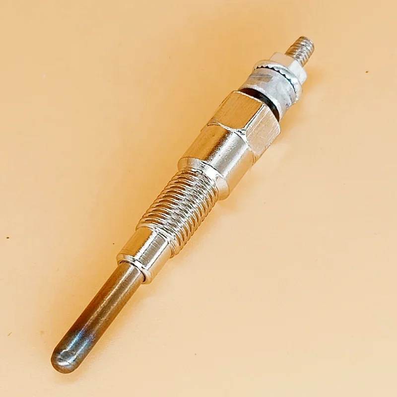 Diesel Glow Plug for Kubota 05 1685165512 16851-65512 D1005 D1105 D902 D722 D782 B1700D B1700E