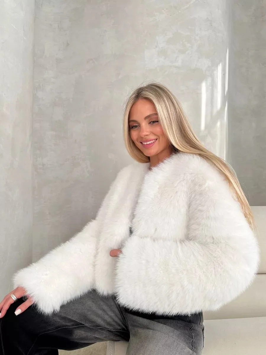 Women Faux Fur Coats Solid Short Jackets Long Sleeve Round Neck Open Stitch Thick Straight Fit Elegant Casual 2026 Autumn Winter
