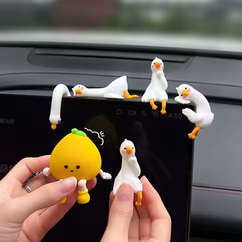 Resin Cartoon Animal Decor For Desk Car Dashboard TV Monitor Gift Idea Cute 3D Duck Figurine Mini Resin Duck Ornament Playful