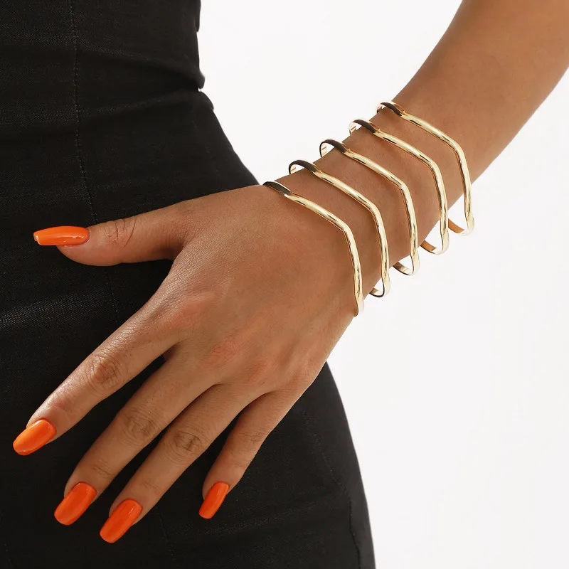 سوار معدني مبالغ فيه، سوار مخطط مخصص مفتوح على الوجهين، سوار معدني عصري، سوار.