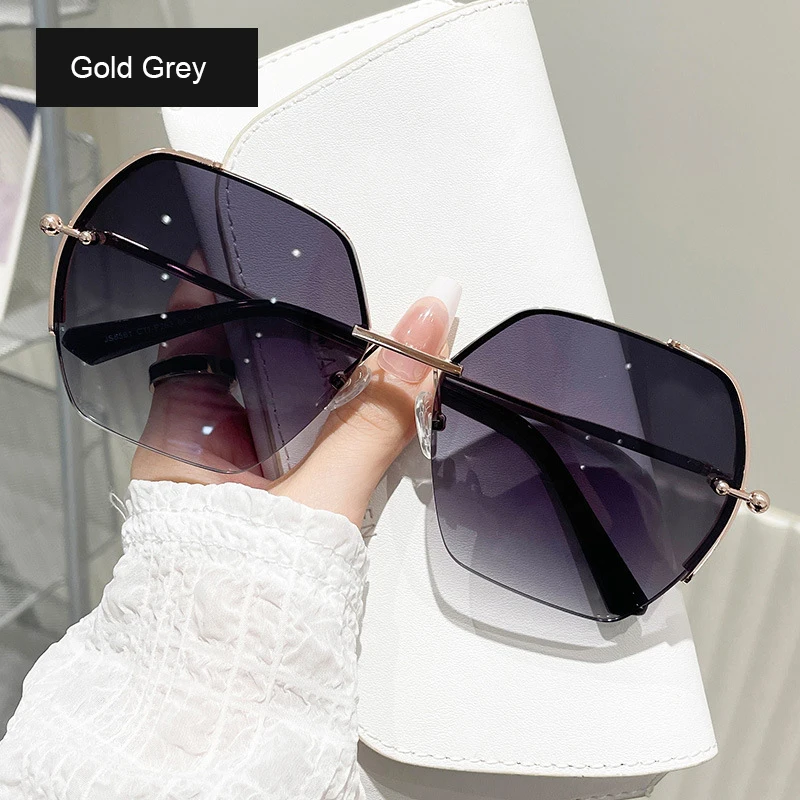 2024 Fashion Women Luxury Brand Designer Sun Glasses Nylon Lens Vintage Square Sunglasses UV400 Metal Frame Elegant Green Eyewea