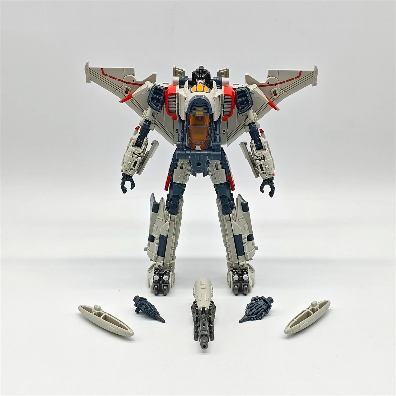 

Spot Sale[IN STOCK ] Transformation BAIWEI TW1037 TW-1037 Blitzwing KO SS65 Action Figurein Stock